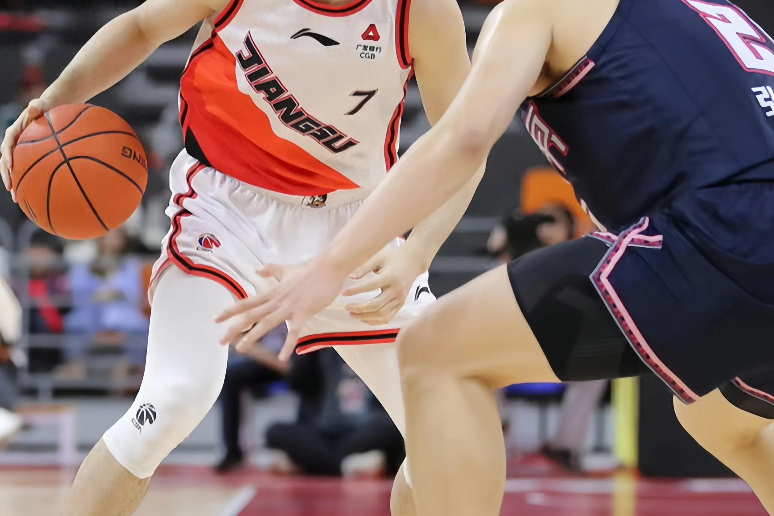 包含沪上球队赢得胜利,聚光灯下备受关注的词条 包含沪上球队赢得胜利,聚光灯下备受关注的词条