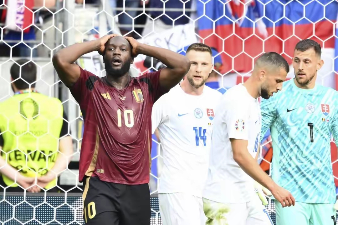 包含比利时领先分组，锁定欧洲杯席位的词条