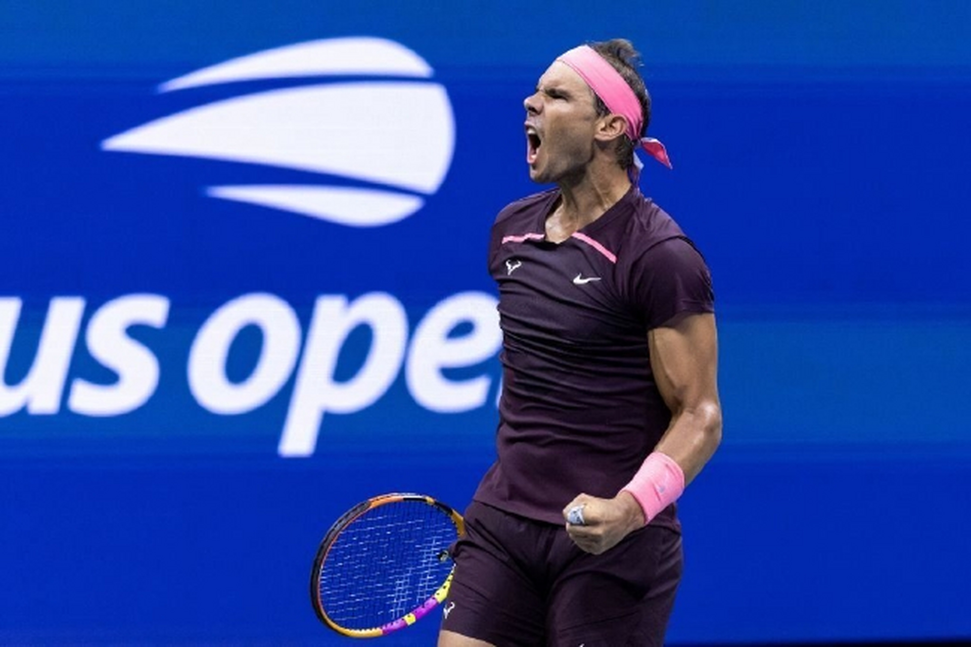 美国网球队鏖战英国网球队，纳达尔爆发神勇的简单介绍