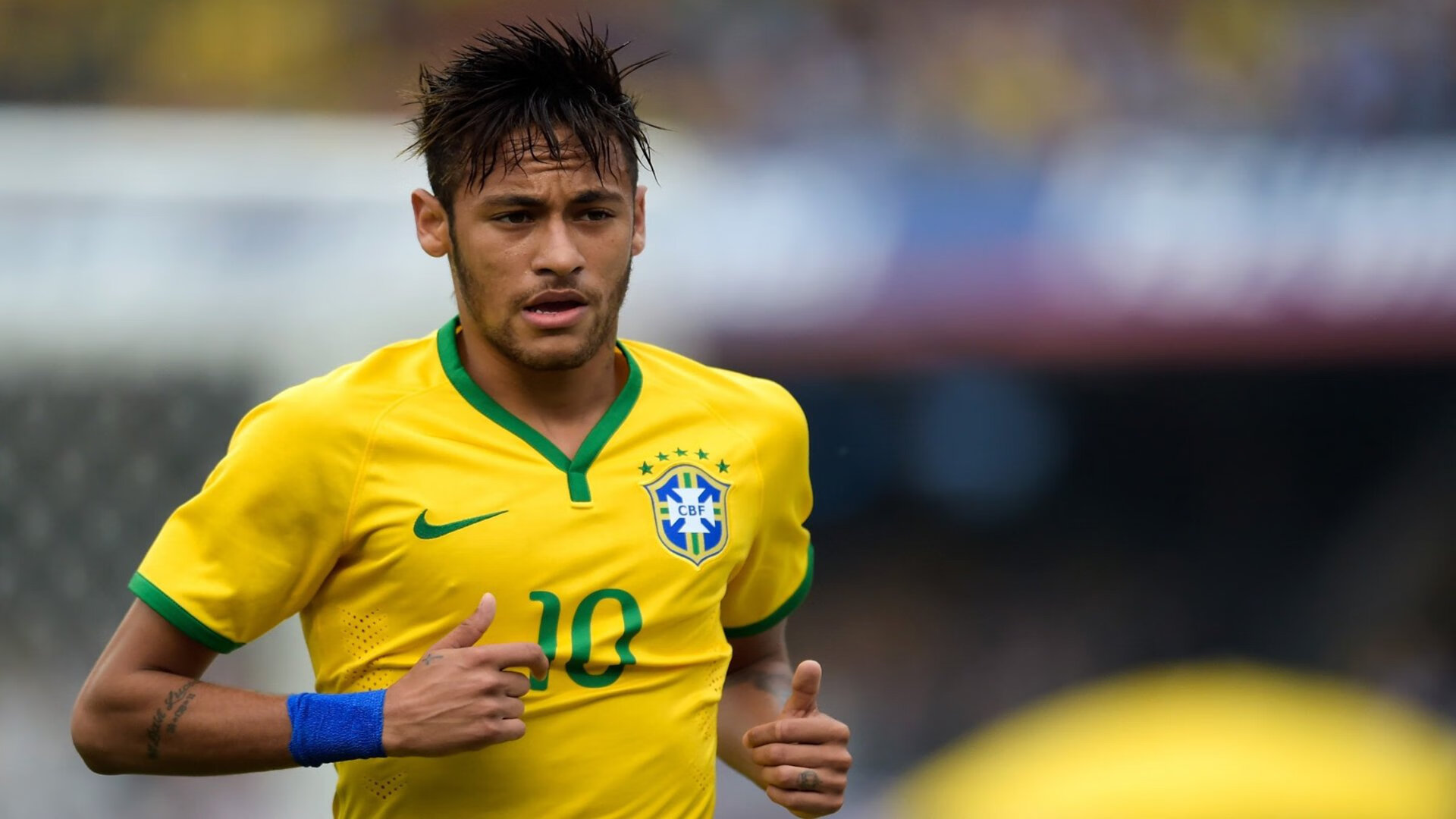 德布劳内爆发助曼城逆转,莱比锡红牛险胜埃及球队晋级