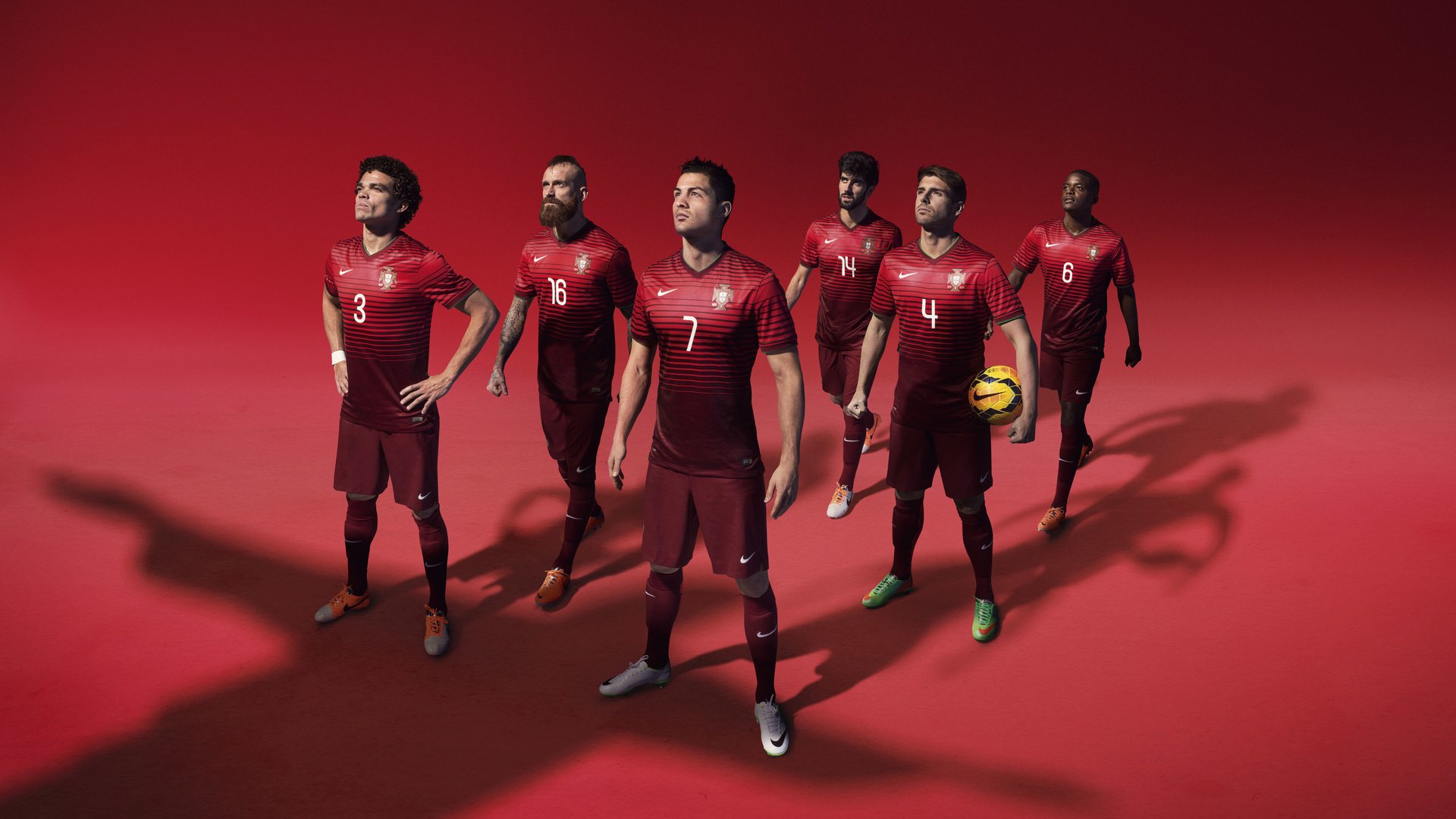 墨西哥铁骑碾压德甲劲旅,莫德里奇魔笛声惊艳四座